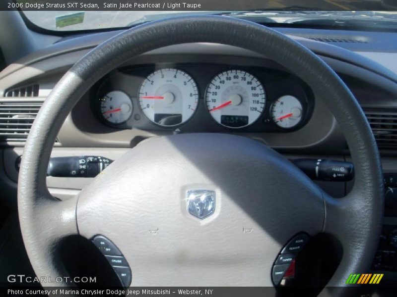 Satin Jade Pearlcoat / Light Taupe 2006 Dodge Stratus SXT Sedan