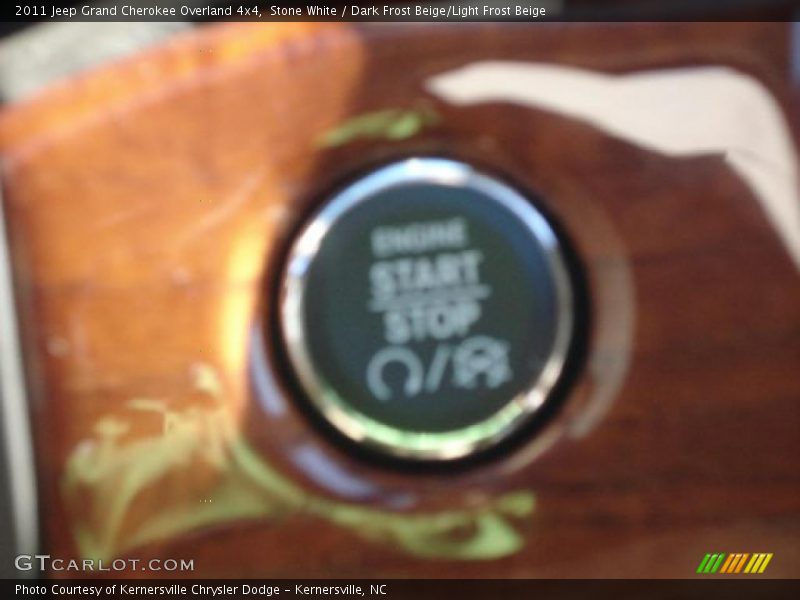 Stone White / Dark Frost Beige/Light Frost Beige 2011 Jeep Grand Cherokee Overland 4x4