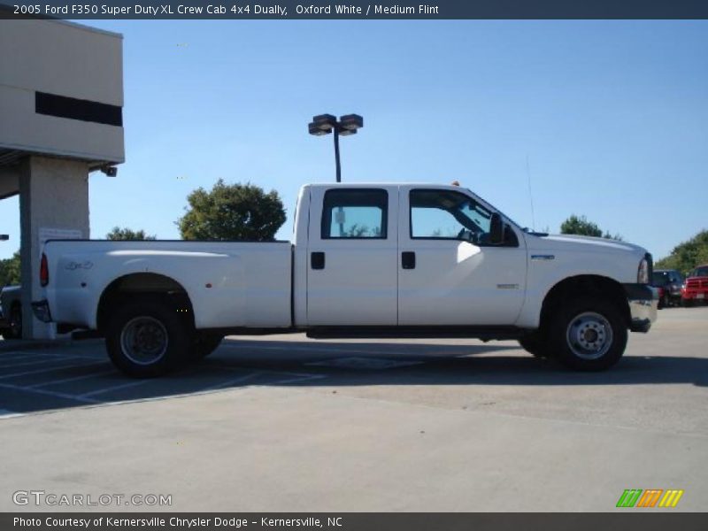 Oxford White / Medium Flint 2005 Ford F350 Super Duty XL Crew Cab 4x4 Dually
