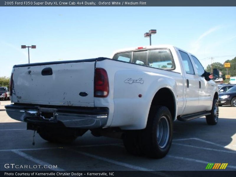 Oxford White / Medium Flint 2005 Ford F350 Super Duty XL Crew Cab 4x4 Dually