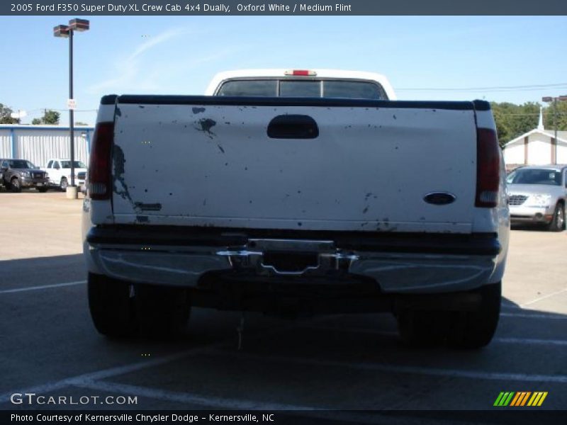 Oxford White / Medium Flint 2005 Ford F350 Super Duty XL Crew Cab 4x4 Dually