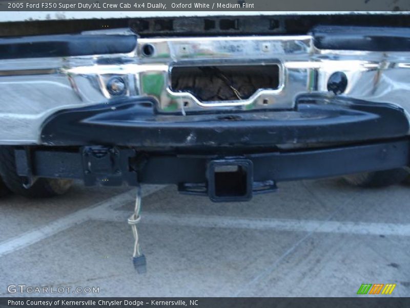 Oxford White / Medium Flint 2005 Ford F350 Super Duty XL Crew Cab 4x4 Dually