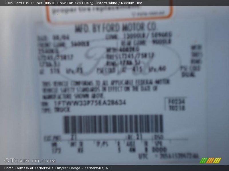 Oxford White / Medium Flint 2005 Ford F350 Super Duty XL Crew Cab 4x4 Dually