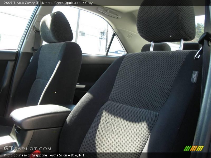 Mineral Green Opalescent / Gray 2005 Toyota Camry SE