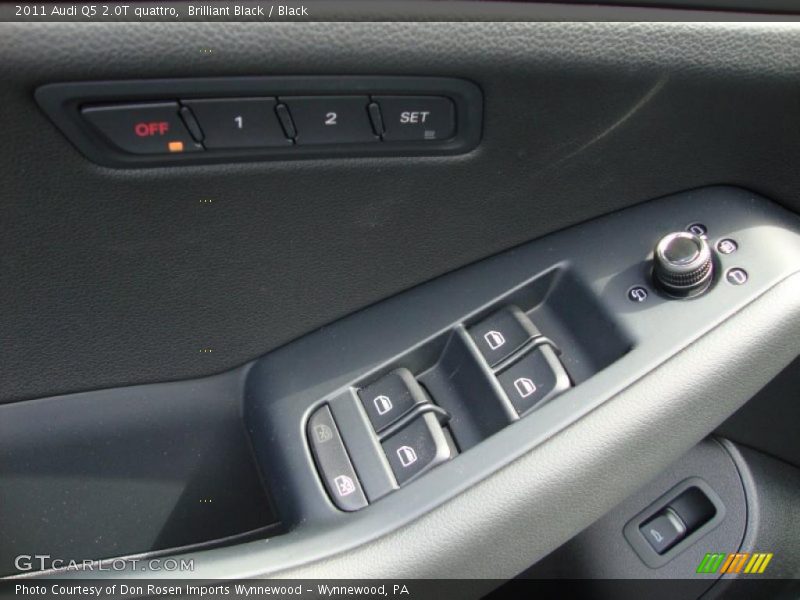 Brilliant Black / Black 2011 Audi Q5 2.0T quattro
