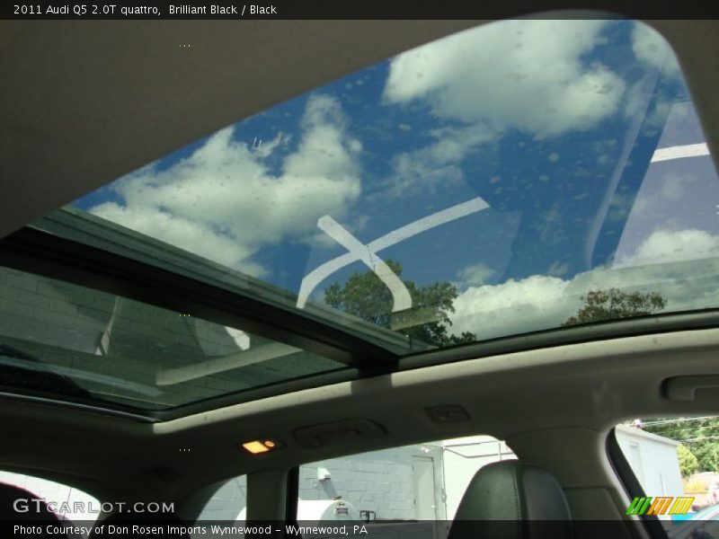 Brilliant Black / Black 2011 Audi Q5 2.0T quattro