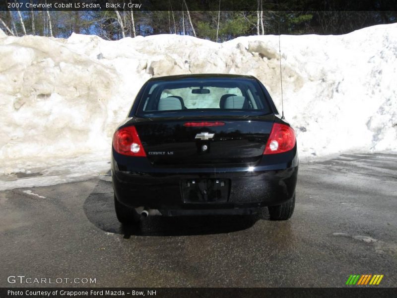 Black / Gray 2007 Chevrolet Cobalt LS Sedan