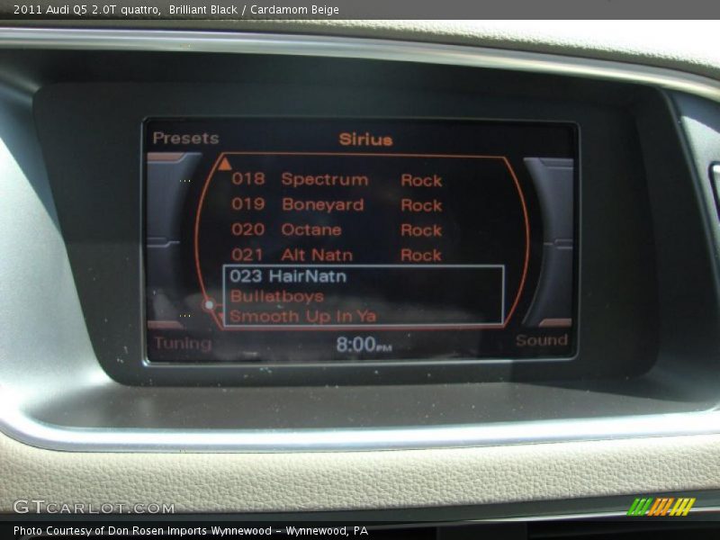 Brilliant Black / Cardamom Beige 2011 Audi Q5 2.0T quattro