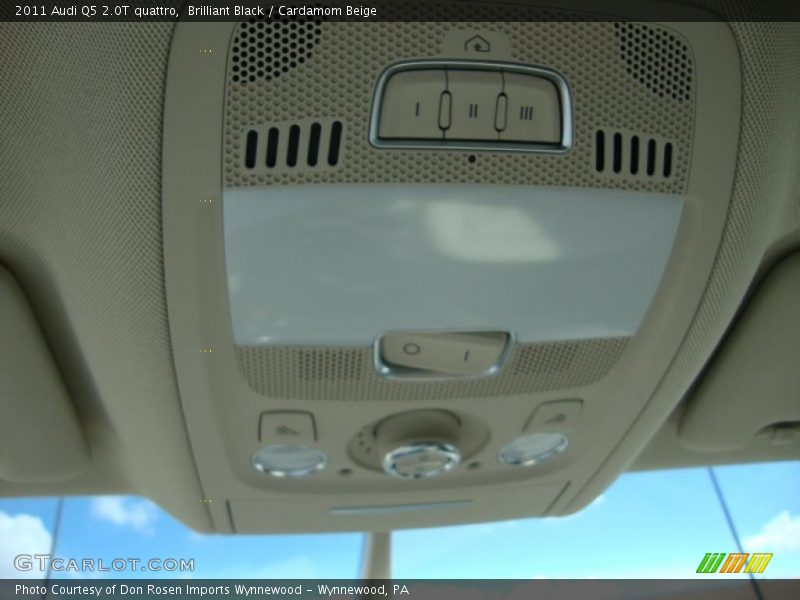 Brilliant Black / Cardamom Beige 2011 Audi Q5 2.0T quattro