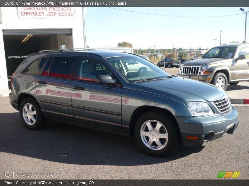 Magnesium Green Pearl / Light Taupe 2005 Chrysler Pacifica AWD