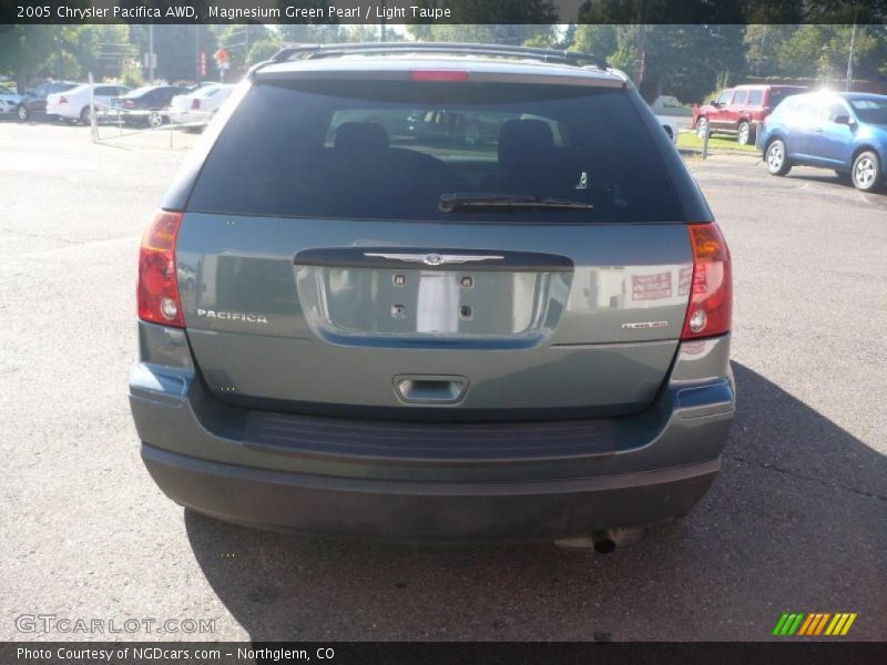 Magnesium Green Pearl / Light Taupe 2005 Chrysler Pacifica AWD