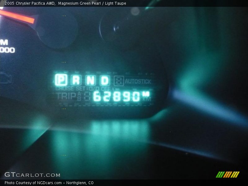 Magnesium Green Pearl / Light Taupe 2005 Chrysler Pacifica AWD