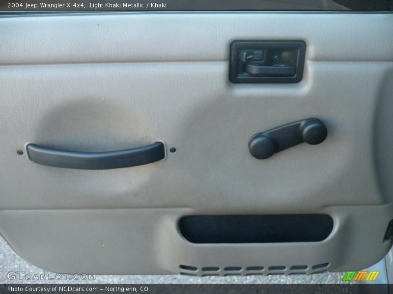 Light Khaki Metallic / Khaki 2004 Jeep Wrangler X 4x4