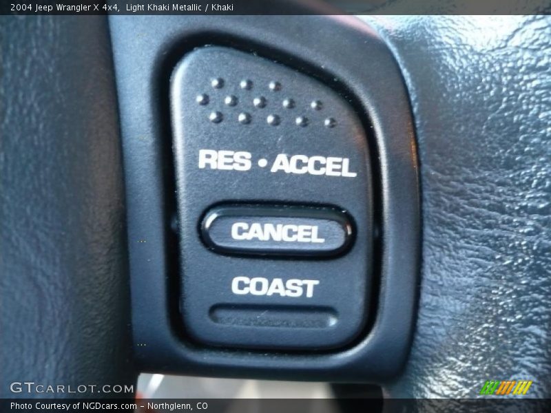 Light Khaki Metallic / Khaki 2004 Jeep Wrangler X 4x4