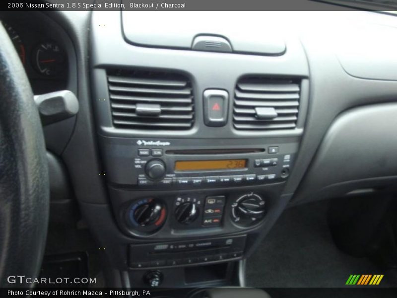 Blackout / Charcoal 2006 Nissan Sentra 1.8 S Special Edition