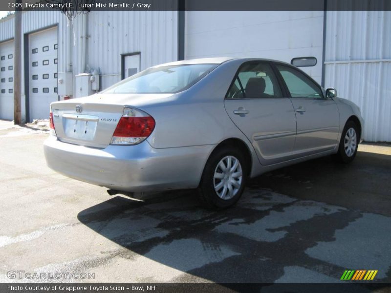 Lunar Mist Metallic / Gray 2005 Toyota Camry LE