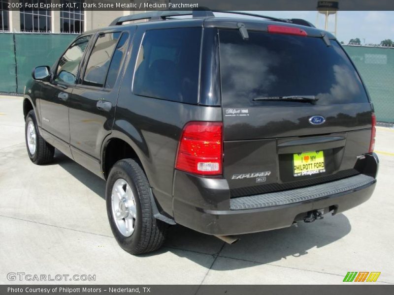 Dark Stone Metallic / Medium Parchment 2005 Ford Explorer XLT