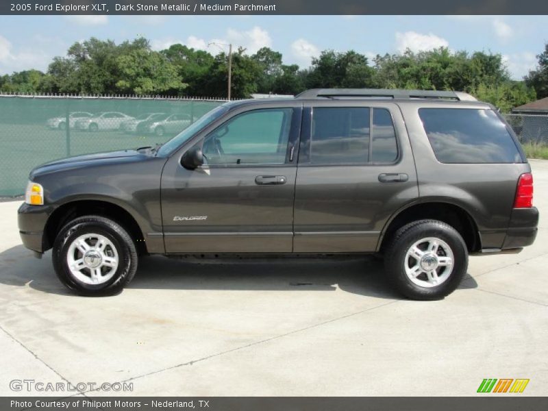 Dark Stone Metallic / Medium Parchment 2005 Ford Explorer XLT