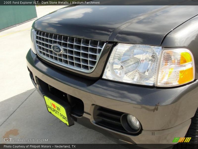 Dark Stone Metallic / Medium Parchment 2005 Ford Explorer XLT