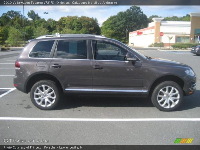 Galapagos Metallic / Anthracite 2010 Volkswagen Touareg VR6 FSI 4XMotion