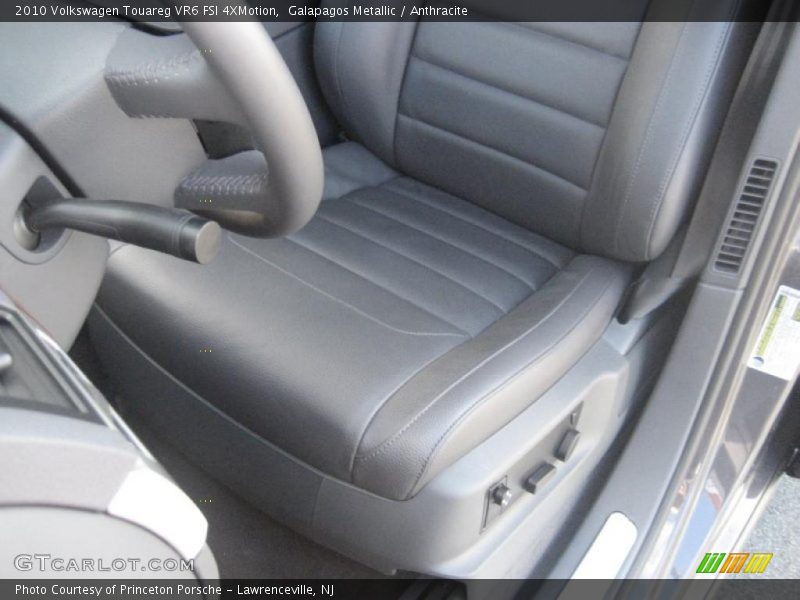 Galapagos Metallic / Anthracite 2010 Volkswagen Touareg VR6 FSI 4XMotion