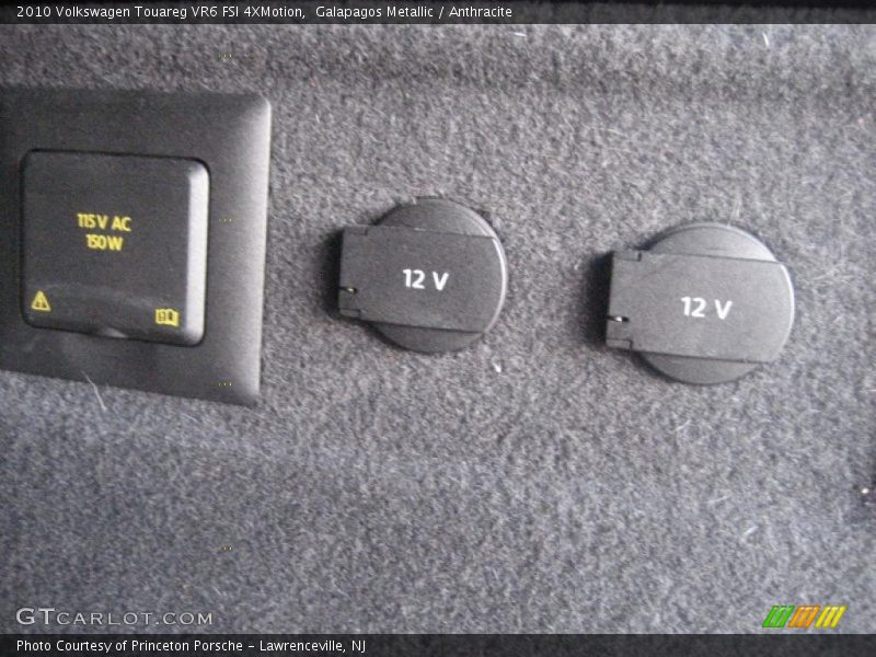 Galapagos Metallic / Anthracite 2010 Volkswagen Touareg VR6 FSI 4XMotion
