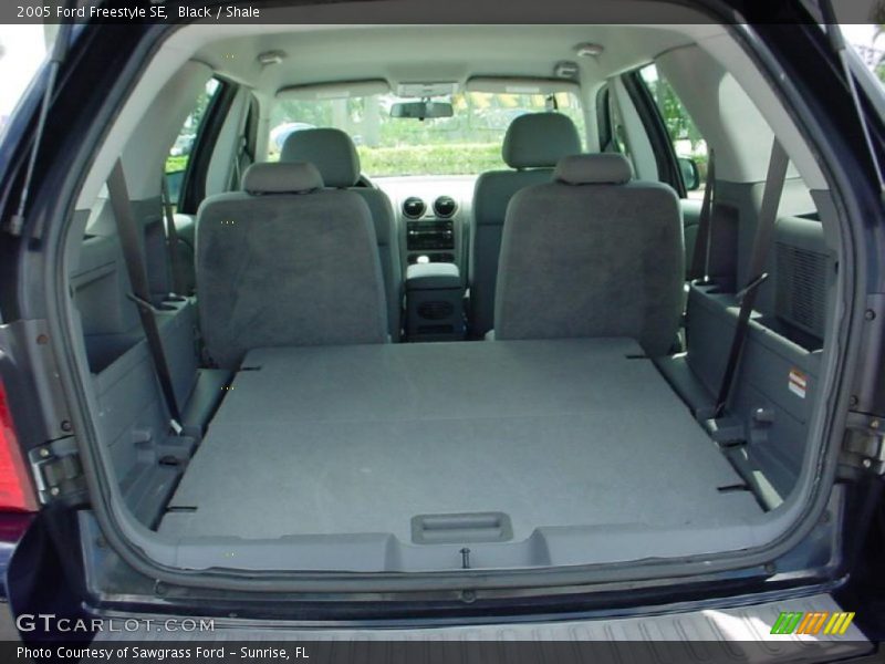 Black / Shale 2005 Ford Freestyle SE