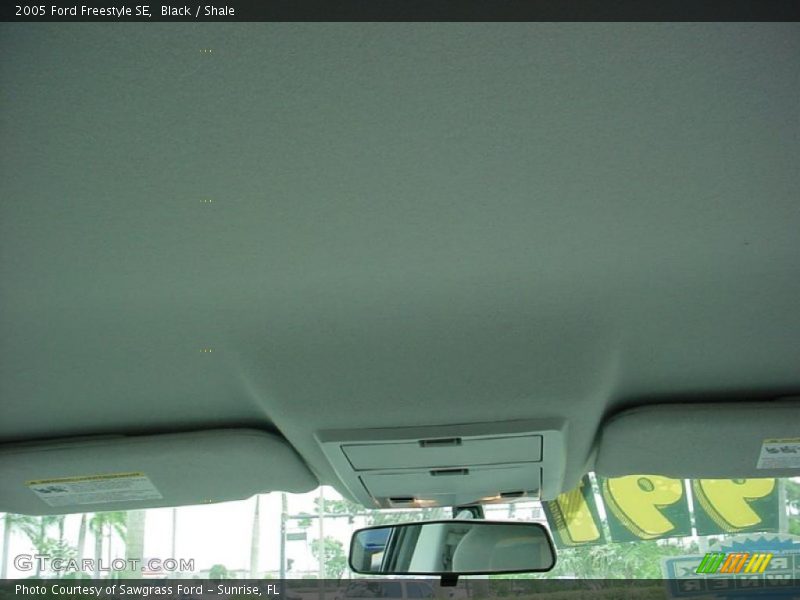 Black / Shale 2005 Ford Freestyle SE