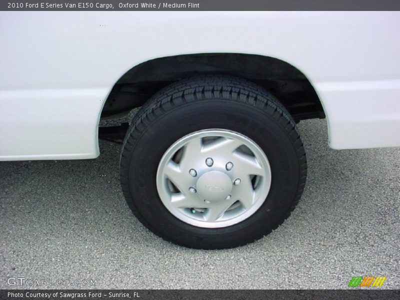 Oxford White / Medium Flint 2010 Ford E Series Van E150 Cargo