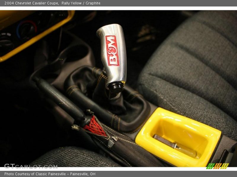 Rally Yellow / Graphite 2004 Chevrolet Cavalier Coupe