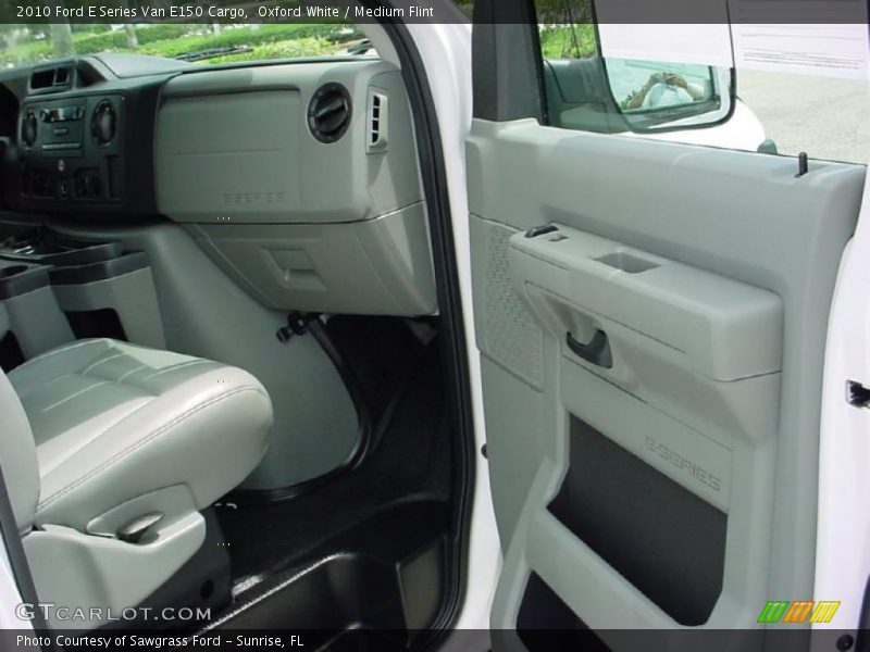 Oxford White / Medium Flint 2010 Ford E Series Van E150 Cargo