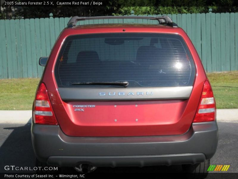 Cayenne Red Pearl / Beige 2005 Subaru Forester 2.5 X