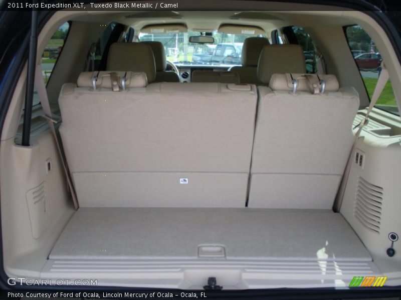 Tuxedo Black Metallic / Camel 2011 Ford Expedition XLT