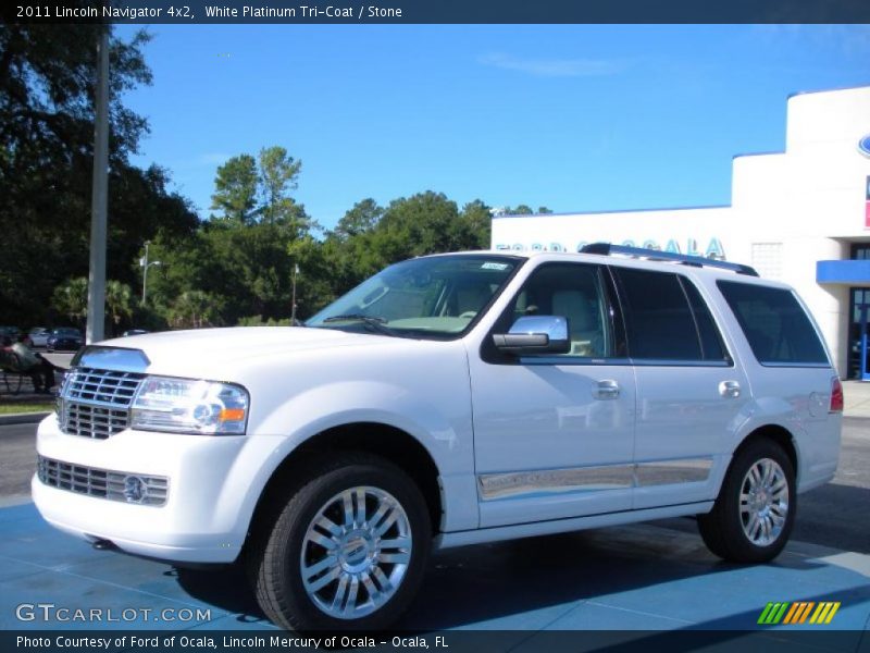 White Platinum Tri-Coat / Stone 2011 Lincoln Navigator 4x2