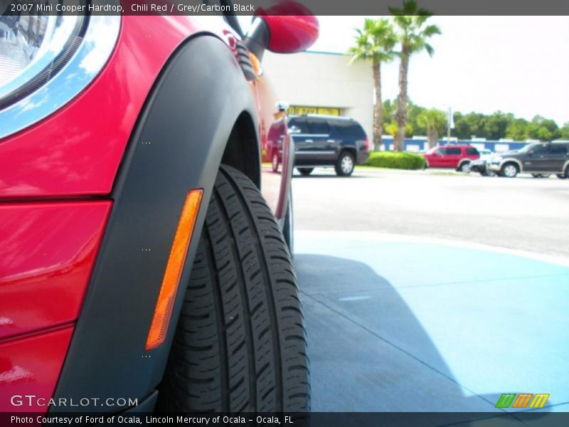 Chili Red / Grey/Carbon Black 2007 Mini Cooper Hardtop