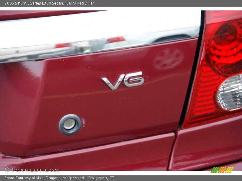 Berry Red / Tan 2005 Saturn L Series L300 Sedan