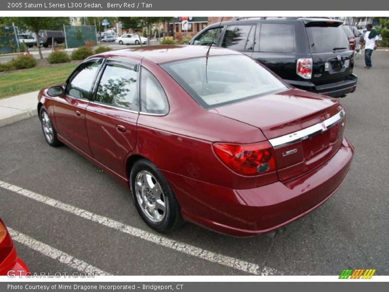 Berry Red / Tan 2005 Saturn L Series L300 Sedan