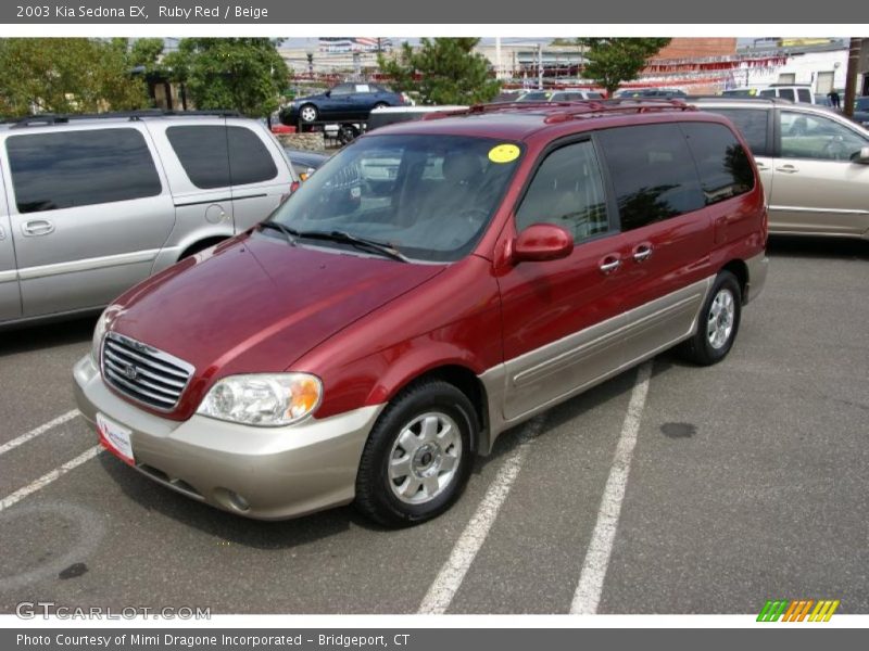 Ruby Red / Beige 2003 Kia Sedona EX