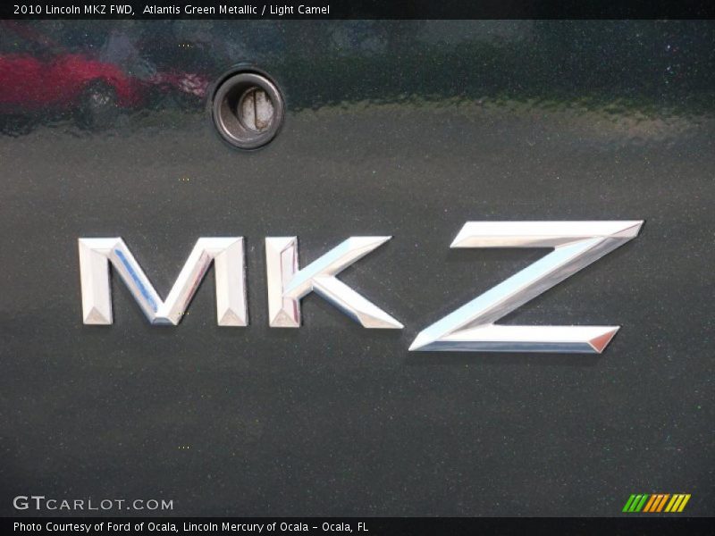 Atlantis Green Metallic / Light Camel 2010 Lincoln MKZ FWD