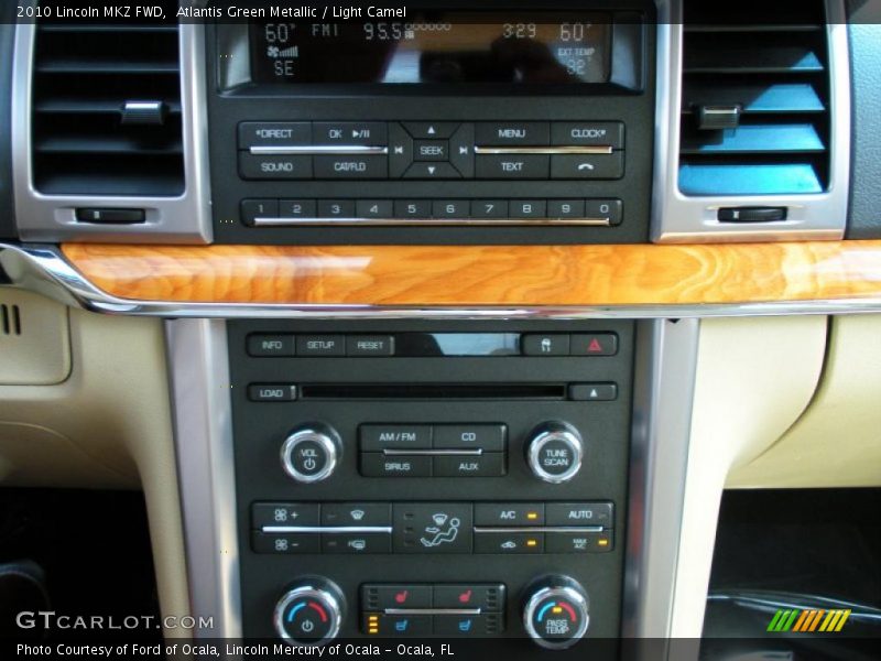 Atlantis Green Metallic / Light Camel 2010 Lincoln MKZ FWD