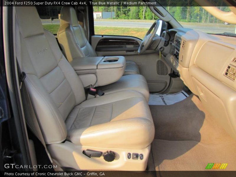 True Blue Metallic / Medium Parchment 2004 Ford F250 Super Duty FX4 Crew Cab 4x4