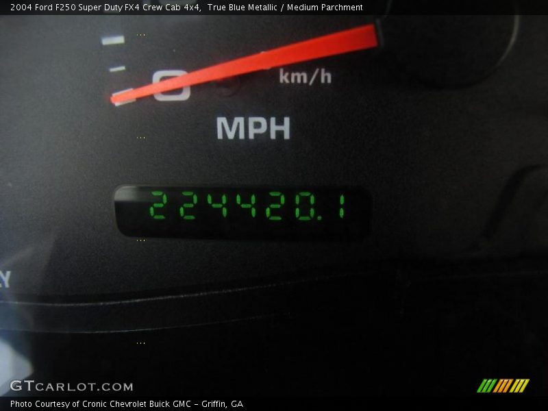 True Blue Metallic / Medium Parchment 2004 Ford F250 Super Duty FX4 Crew Cab 4x4