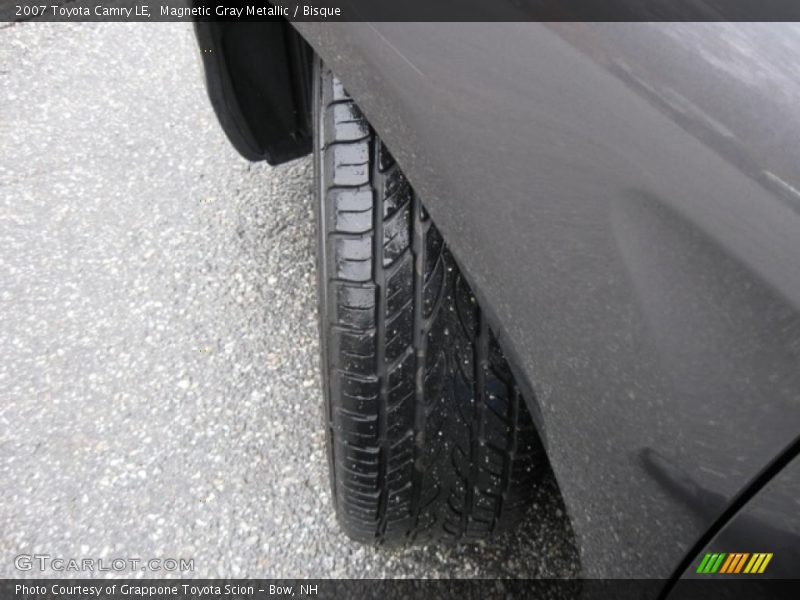 Magnetic Gray Metallic / Bisque 2007 Toyota Camry LE
