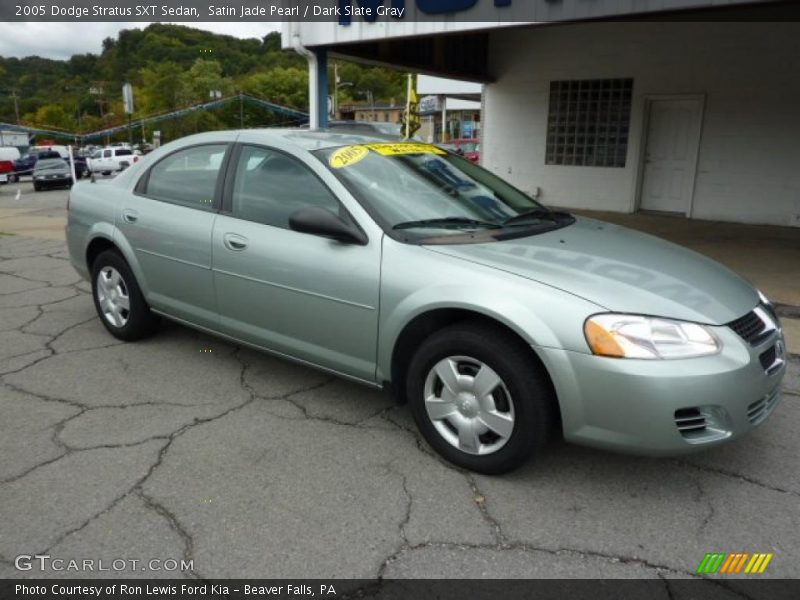 Satin Jade Pearl / Dark Slate Gray 2005 Dodge Stratus SXT Sedan