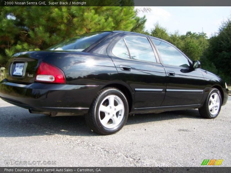 Super Black / Midnight 2000 Nissan Sentra GXE
