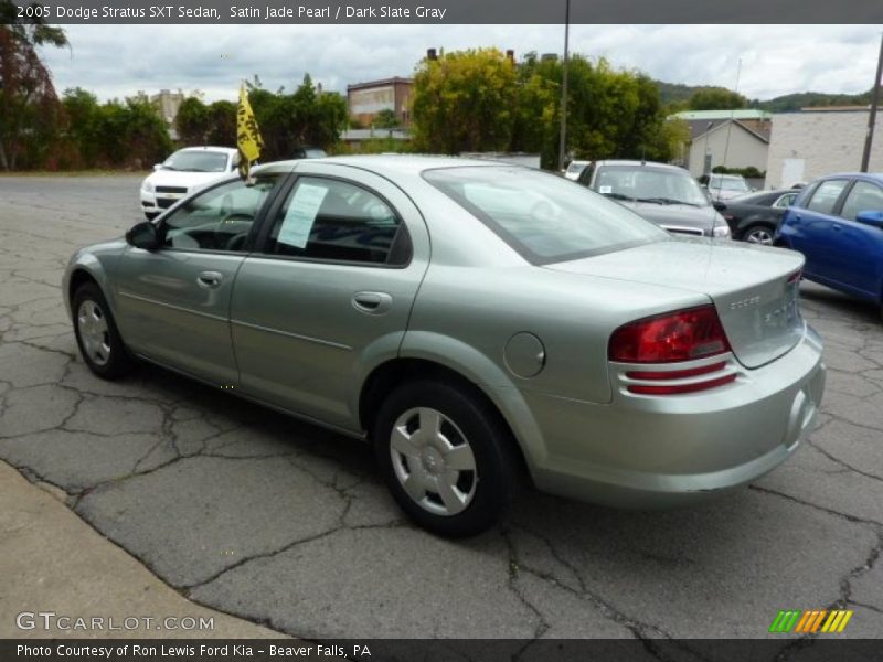 Satin Jade Pearl / Dark Slate Gray 2005 Dodge Stratus SXT Sedan