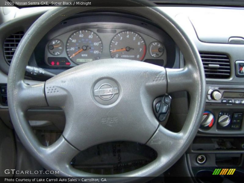 Super Black / Midnight 2000 Nissan Sentra GXE