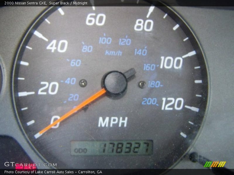Super Black / Midnight 2000 Nissan Sentra GXE