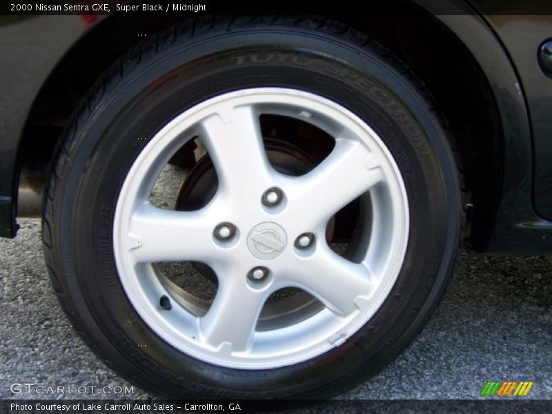 Super Black / Midnight 2000 Nissan Sentra GXE