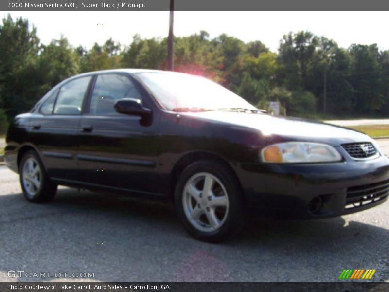 Super Black / Midnight 2000 Nissan Sentra GXE